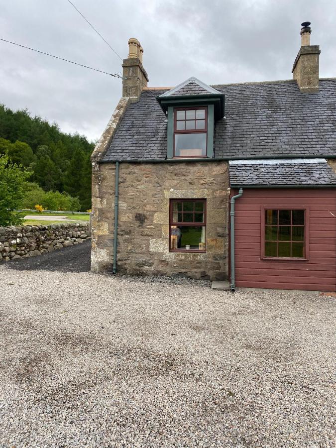 Quirky Highland Cottage With Stunning Views Fearn Lodge Exterior foto